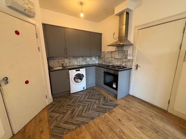 Studio for rent in Hythe, Fordham Heath