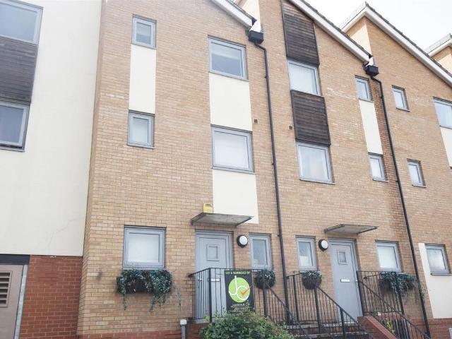 House for rent in Hythe, Fordham Heath