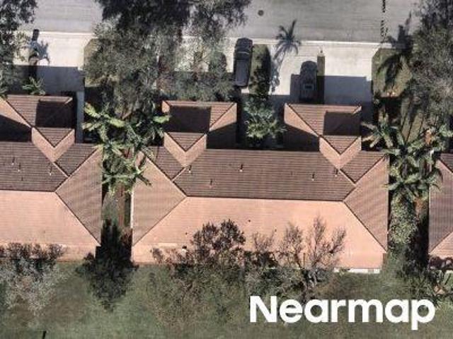 Townhouse for sale in Riviera Beach, Florida