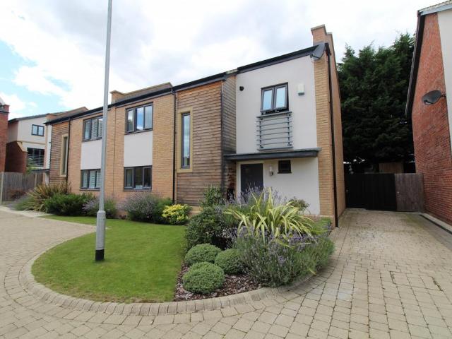 House for rent in New Fletton, Peterborough