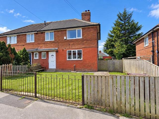 House for rent in Parklands, Leeds