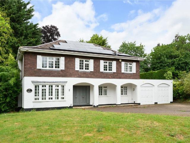 House for rent in Blackhills, Surrey