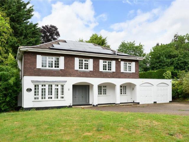 House for rent in Blackhills, Surrey