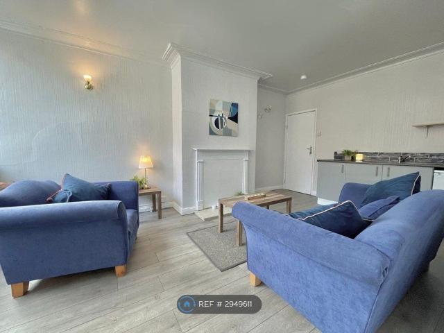 Studio for rent in West Yorkshire