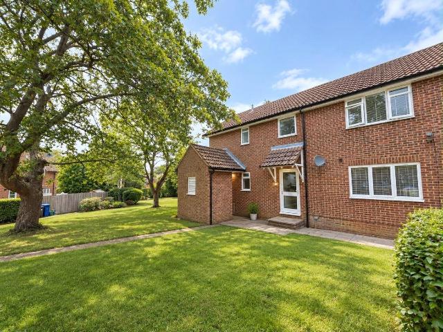 Studio for rent in Hart, Hampshire
