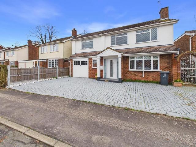 House for rent in Chipping Hill, Essex