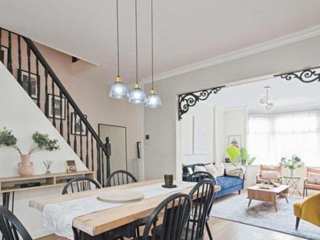 House for sale in Hawley, Monks Orchard