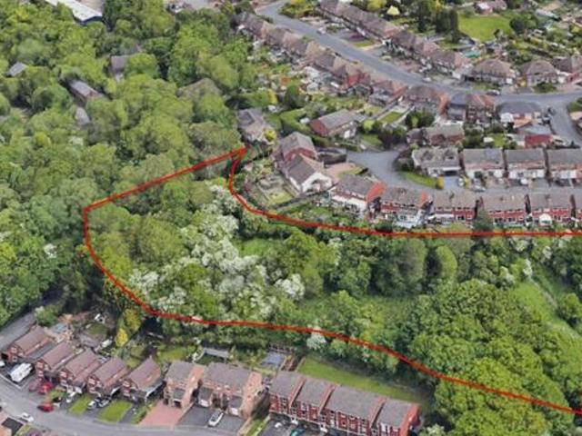 House for sale in Halesowen, West Midlands