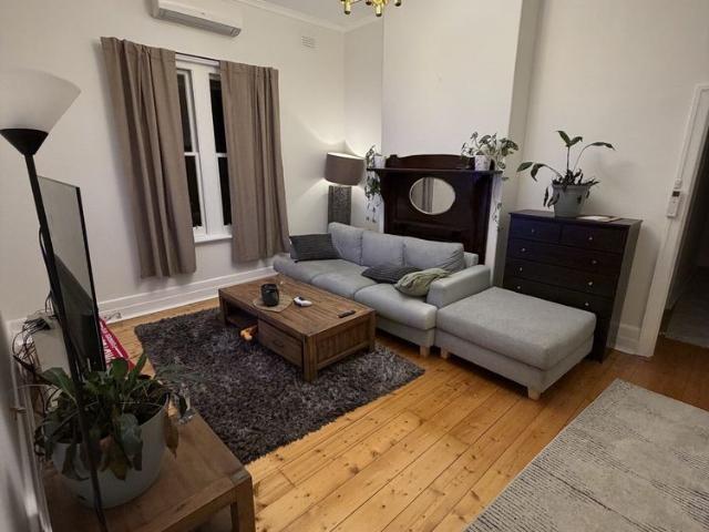 Room for rent in Camerons Creek, Victoria