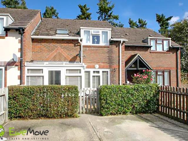 House for rent in Littlecote, West Sussex