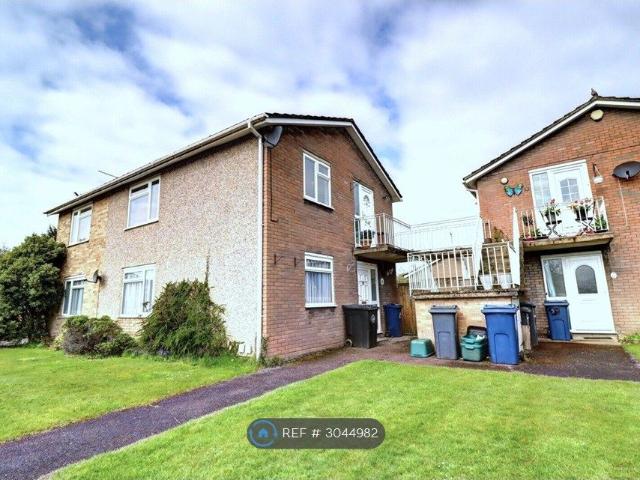 House for rent in Beaconsfield and Chepping Wye Community Board, Tylers Green