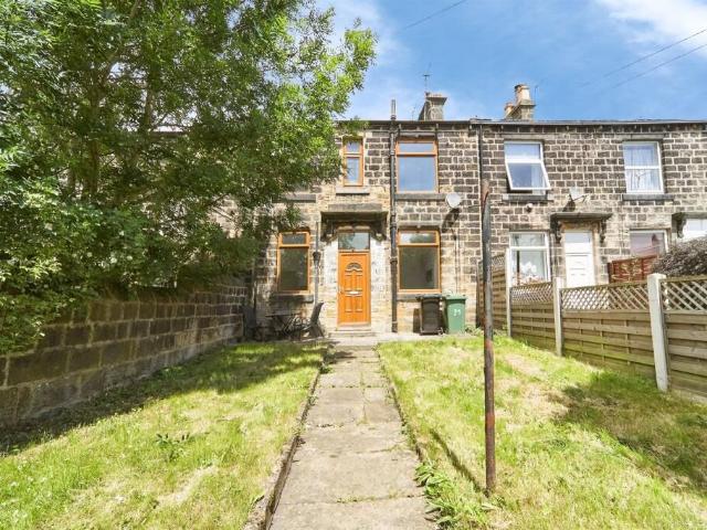 House for rent in Rufford Park, Yeadon