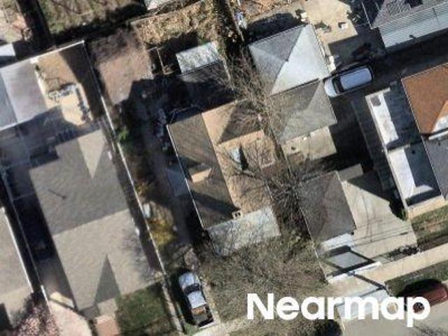 House for sale in Queens, Arverne