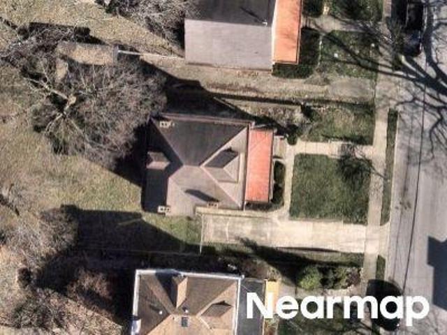 House for sale in Roselawn, Ohio