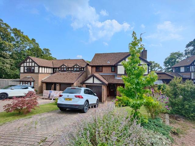 House for rent in Cross In Hand, East Sussex