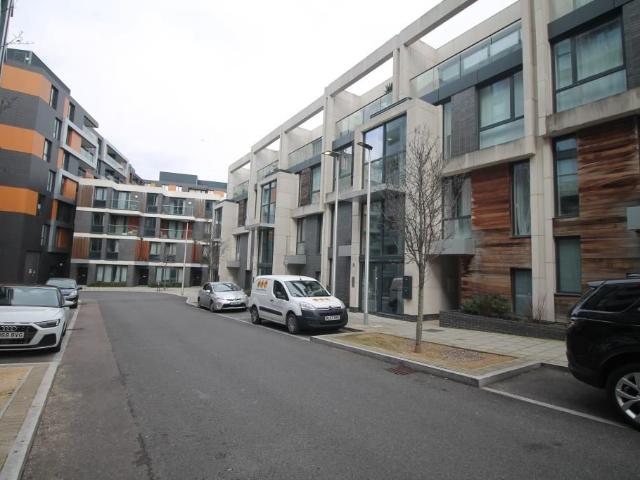House for rent in East Greenwich, Greater London