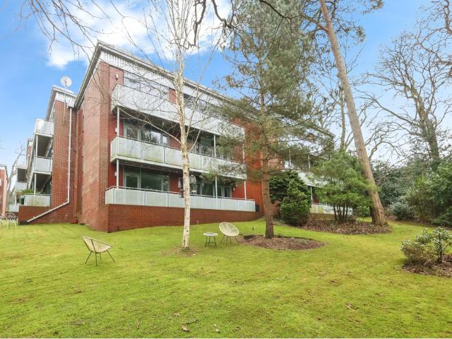 Apartment for rent in Wake Green, West Midlands