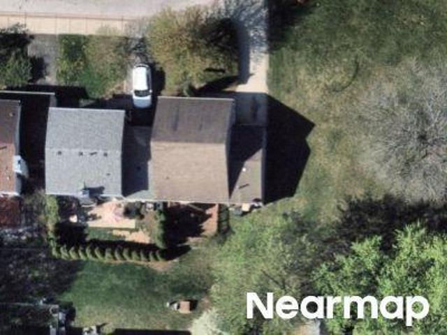 House for sale in Warrenville, Illinois