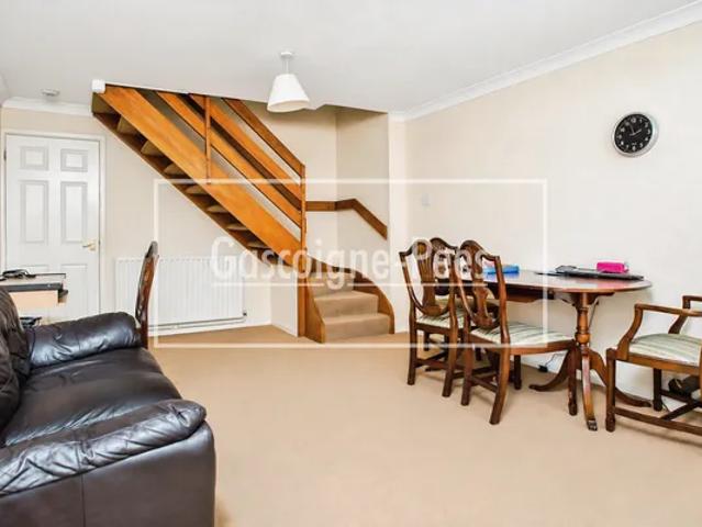 House for rent in Epsom, Surrey