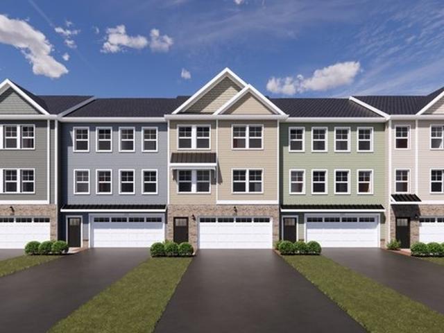 Townhouse for sale in Hawthorne, California