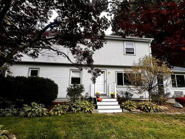 House for sale in North Grafton, Grafton