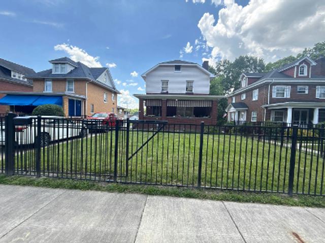 House for sale in Canonsburg, Pennsylvania
