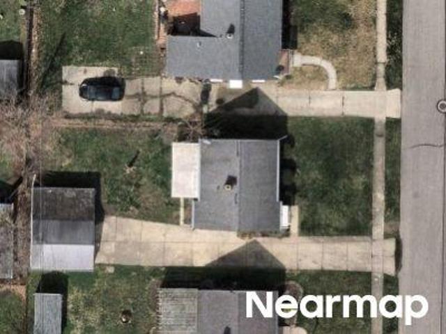 House for sale in Elyria, Ohio