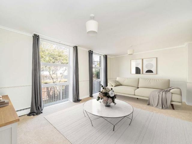 House for rent in Belsize Park, Greater London