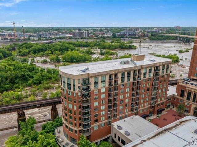 Condo for sale in Richmond