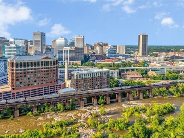 Condo for sale in Richmond