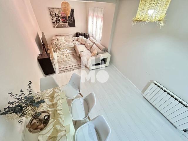 Chalet en venta en Cantamilanos, León