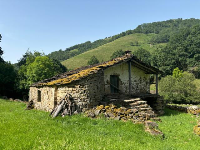 Casa en venta en Vega De Pas, Cantabria