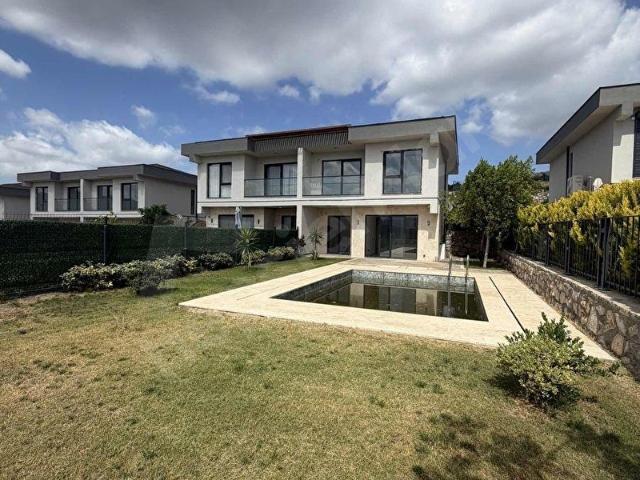 Milas, Muğla içerisinde satılık Villa