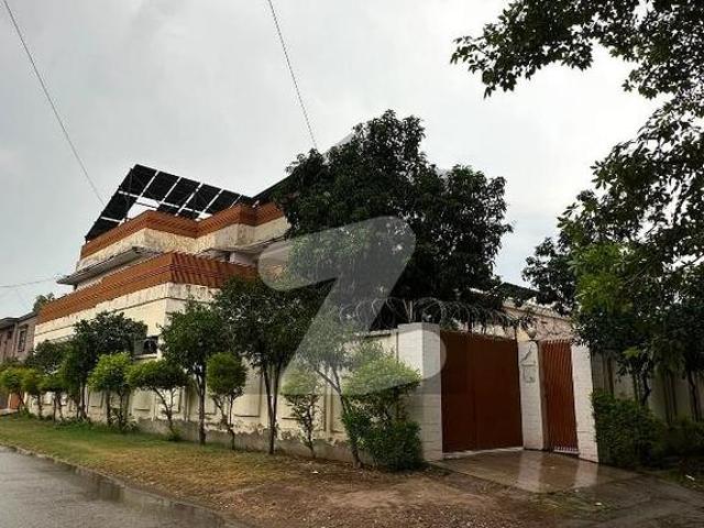 House for sale in Peshawar, North West Frontier Province