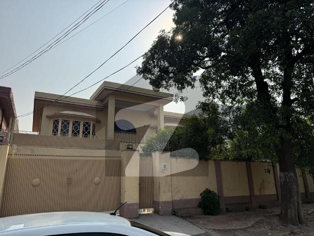 House for sale in Peshawar, North West Frontier Province