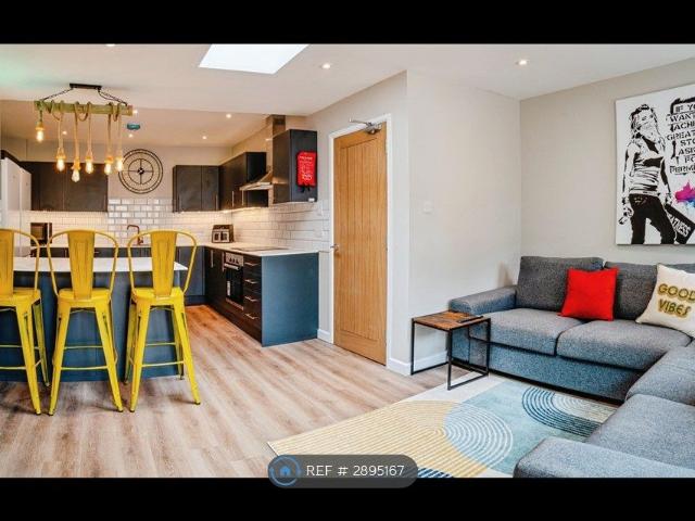 Room for rent in Whiteway, Dulcote