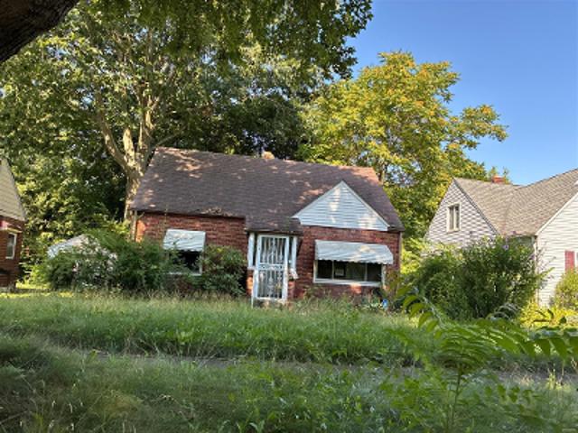 House for sale in Summit, Ohio