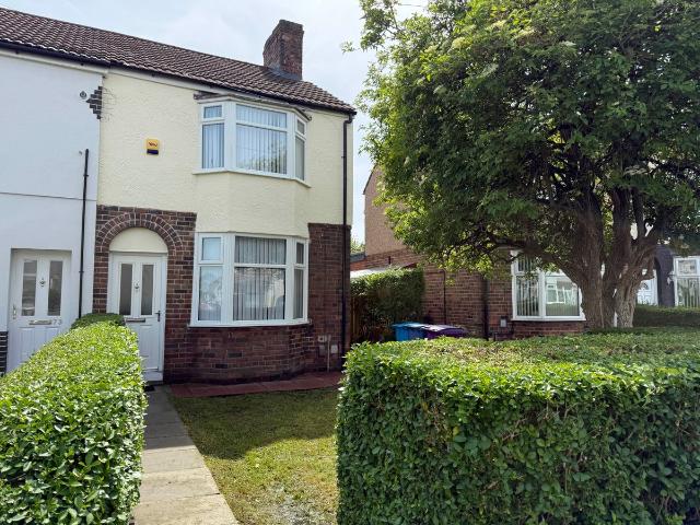 House for rent in Calderstones