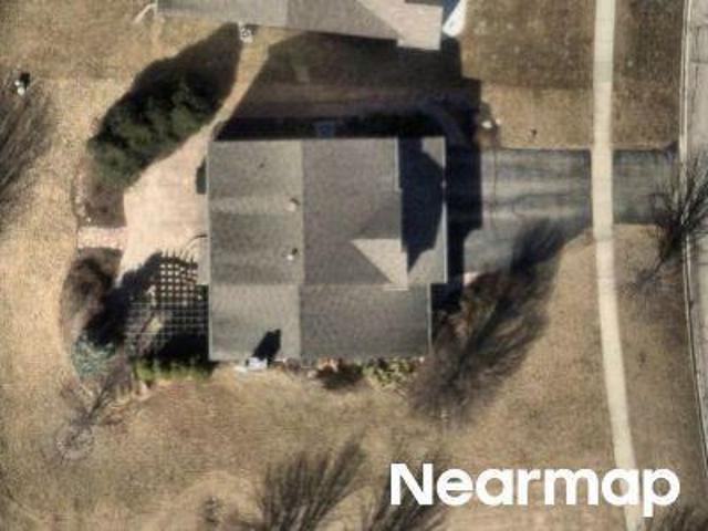 House for sale in Mchenry, Illinois