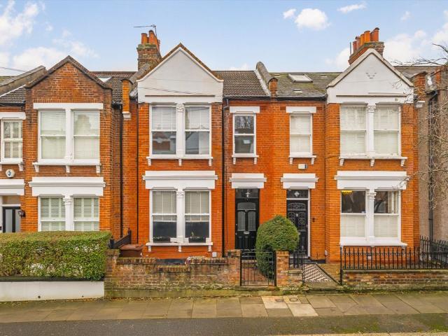 Apartment for rent in London Borough of Merton, Greater London