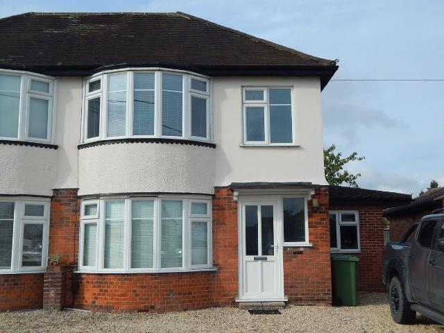 Room for rent in Ladygrove, Berrick Salome