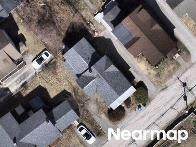House for sale in Manchester