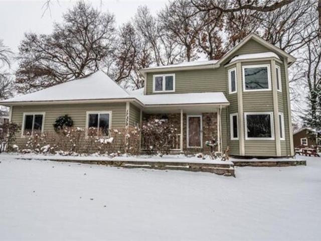 House for sale in Lakeville, Minnesota