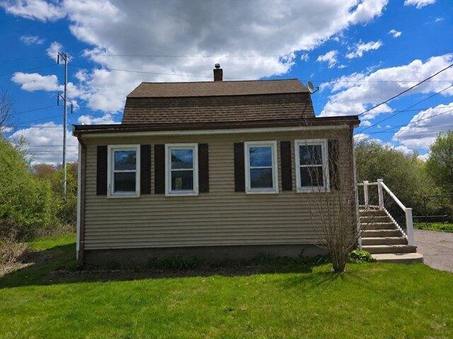 House for sale in Whitman, Massachusetts