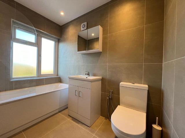 House for rent in Hayes, Hillingdon
