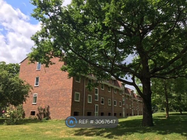 Apartment for rent in London Borough of Bromley, Greater London