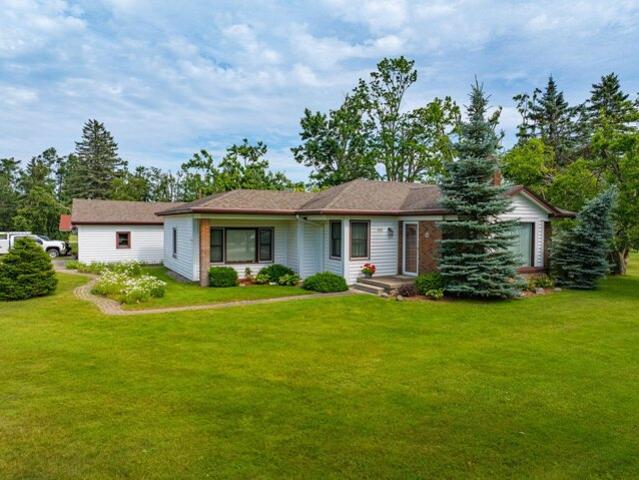 House for sale in Gaylord House for sale in Gaylord