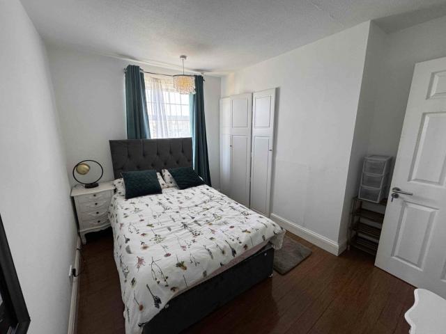 Room for rent in Hayes, Greater London