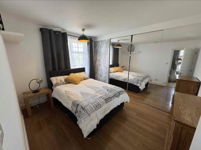 Room for rent in Hayes, Greater London