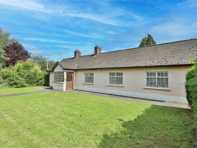 Detached House for sale in Navan, Meath